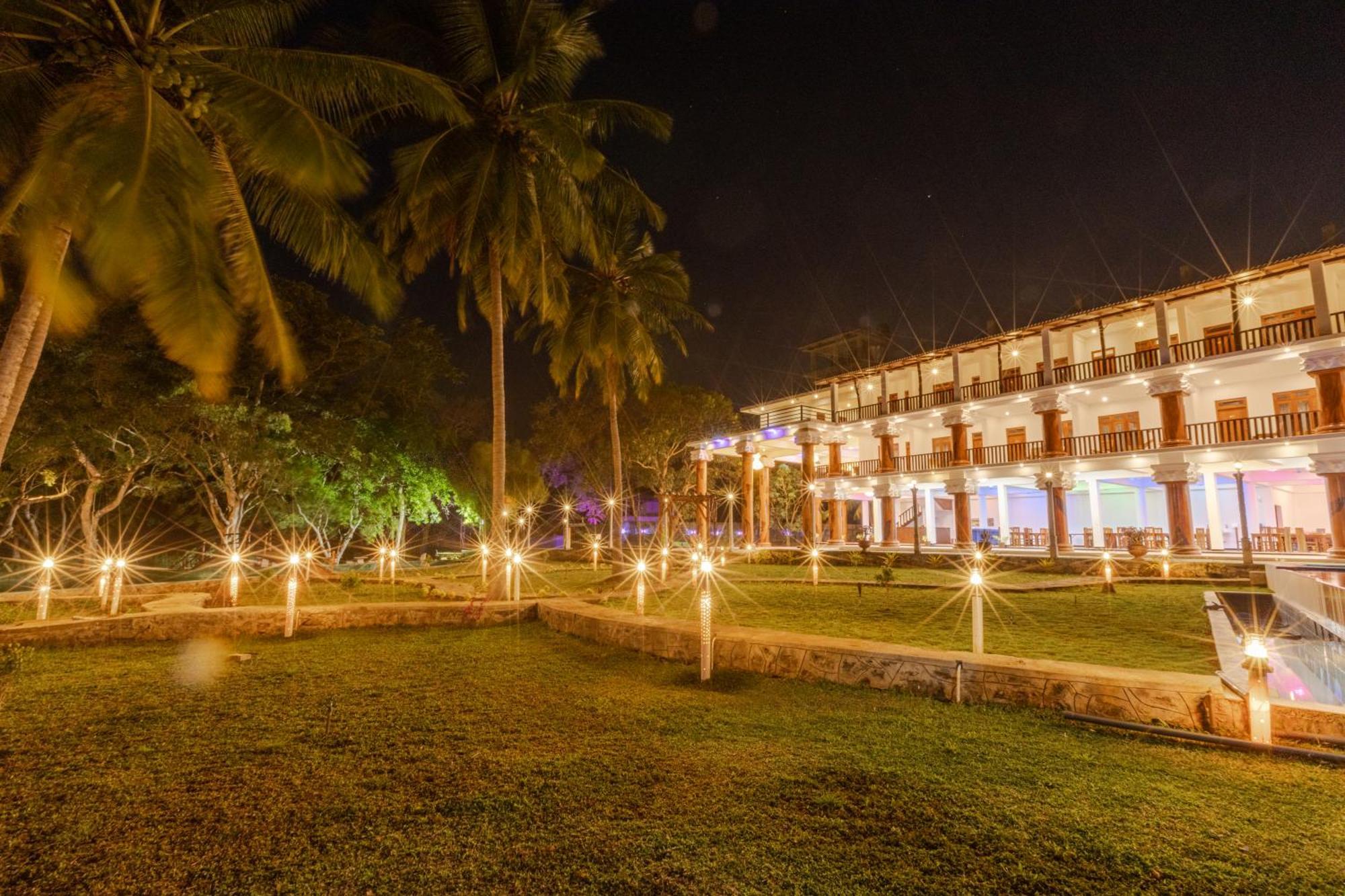 Elysia Sigiriya Hotel Дамбулла Екстер'єр фото